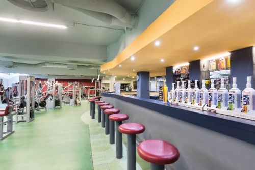 Bar
